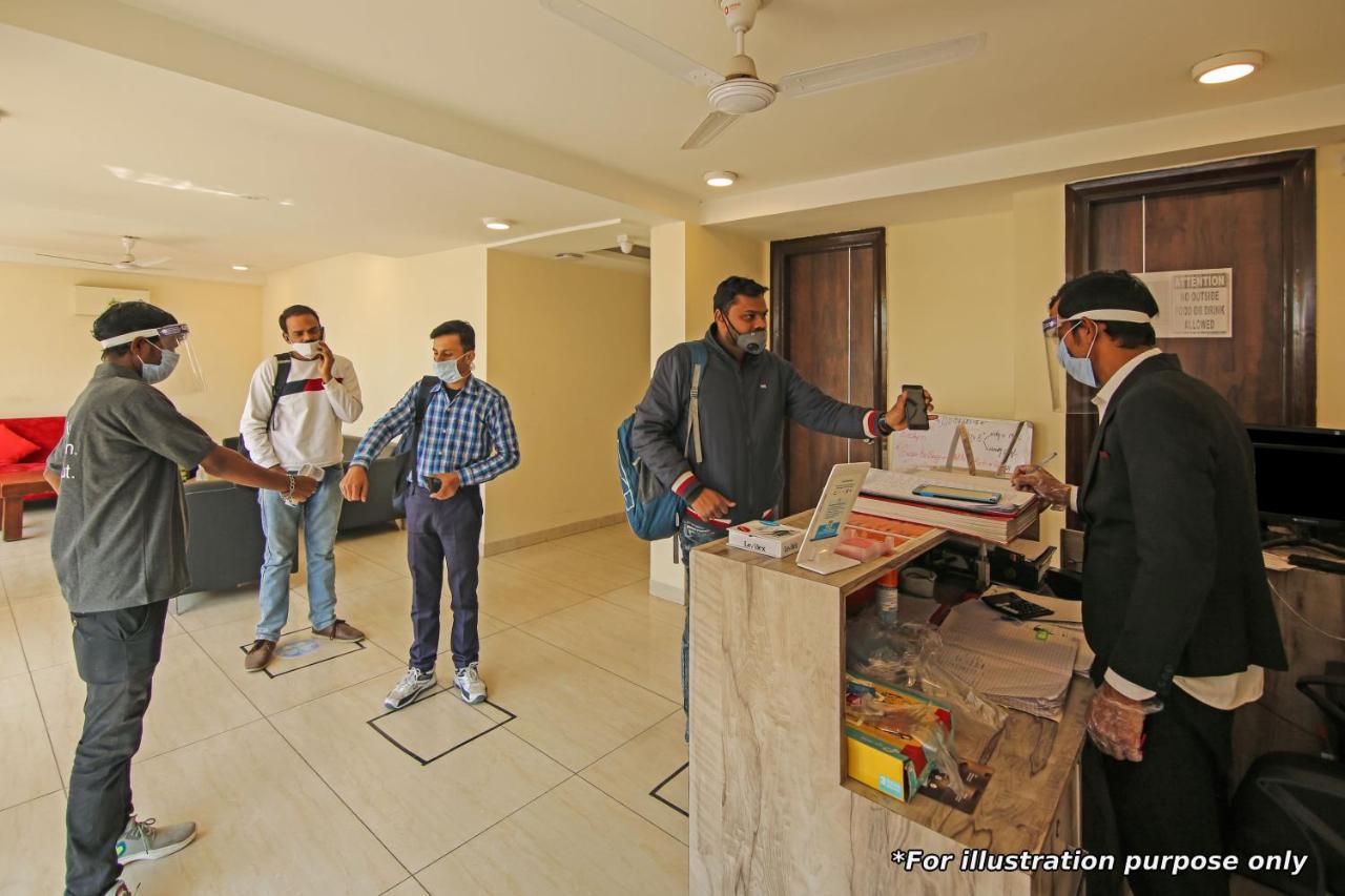 Oyo 82476 Royal Garden Ghaziabad Exterior foto